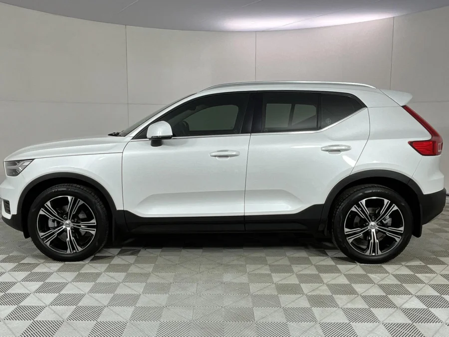 Used 2022 Volvo XC40 T4 Inscription - WeBuyCars Polokwane Used 2022 Volvo XC40 T4 Inscription - WeBuyCars Polokwane