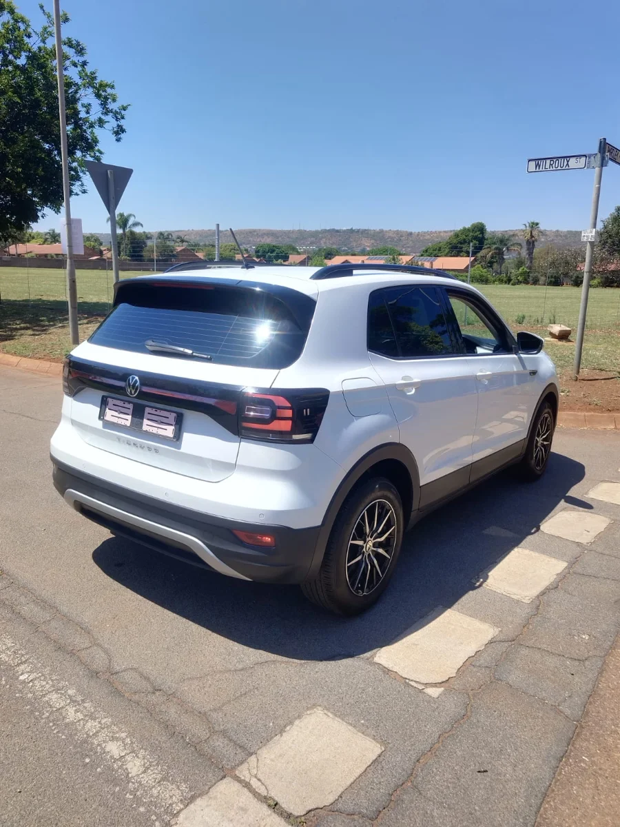 Preloaded Image 3 Preloaded Image 3