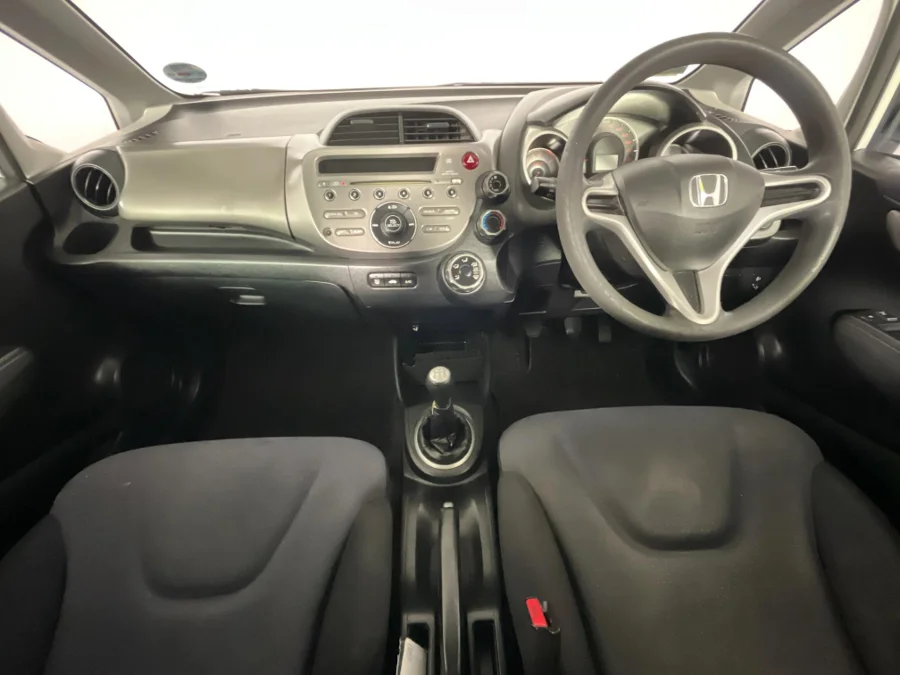 Used 2010 Honda Jazz 1.4 LX - WeBuyCars Epping Used 2010 Honda Jazz 1.4 LX - WeBuyCars Epping