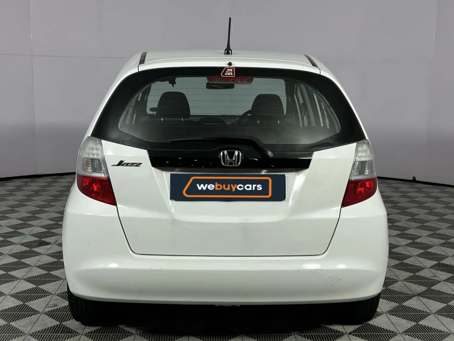 Preloaded Image 18 Preloaded Image 18