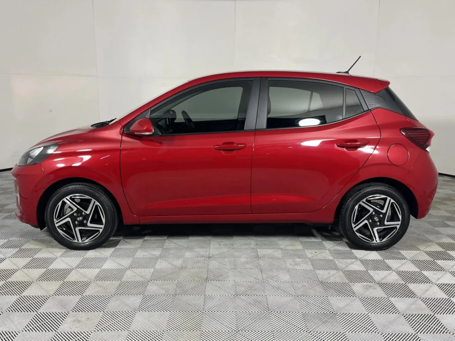 Used 2025 Hyundai Grand i10 1.0 Executive hatch - WeBuyCars Riverhorse Used 2025 Hyundai Grand i10 1.0 Executive hatch - WeBuyCars Riverhorse