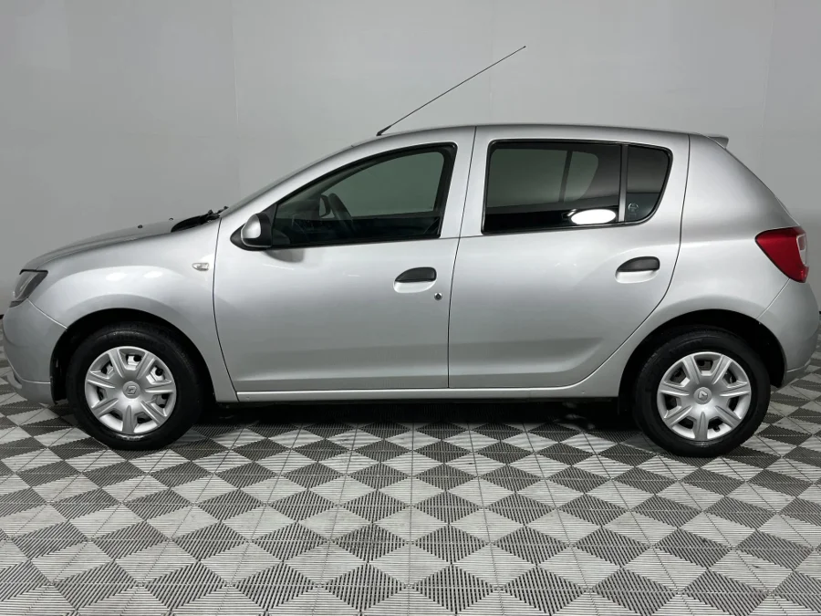 Used 2017 Renault Sandero 66kW turbo Dynamique - WeBuyCars Richmond