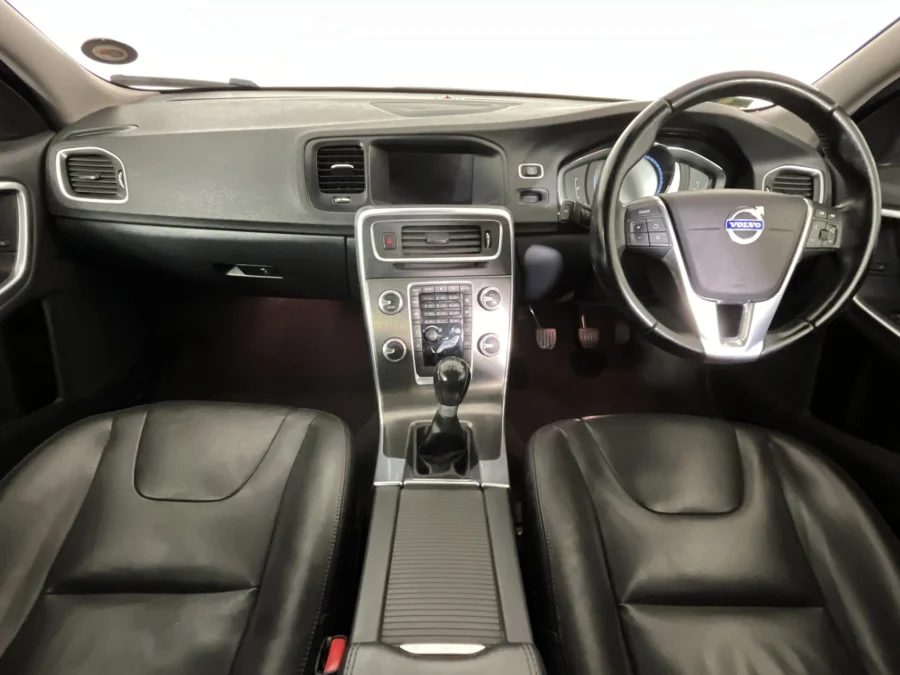 Used 2014 Volvo S60 T3 Excel - WeBuyCars JHB South Used 2014 Volvo S60 T3 Excel - WeBuyCars JHB South
