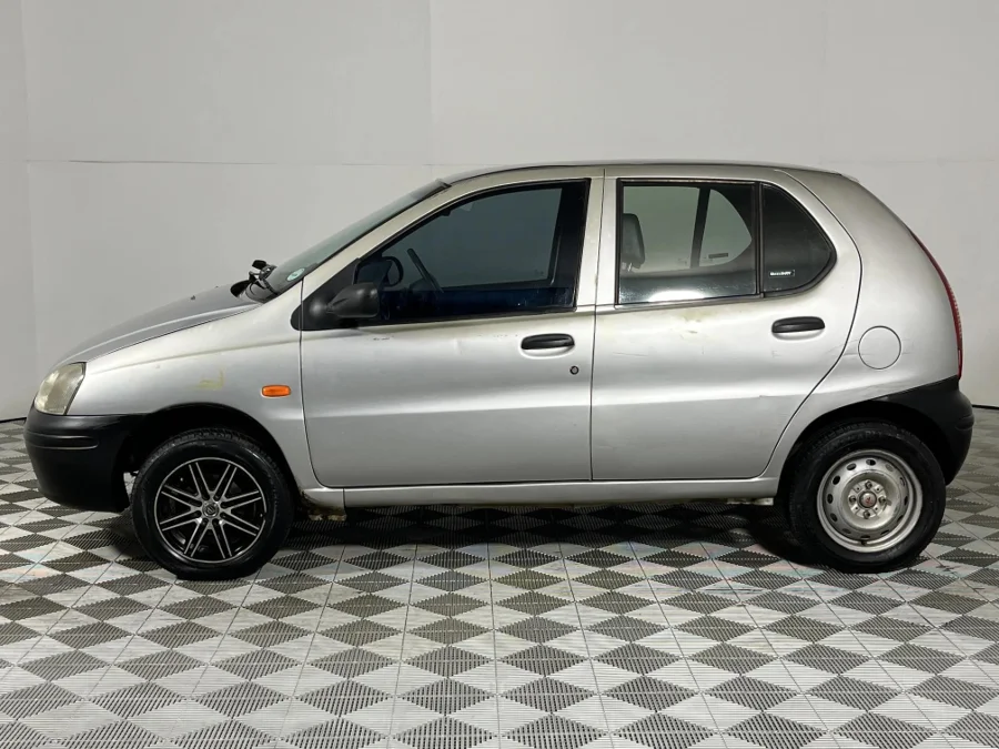 Used 2013 Tata Indica 1.4 LE - WeBuyCars Germiston Used 2013 Tata Indica 1.4 LE - WeBuyCars Germiston