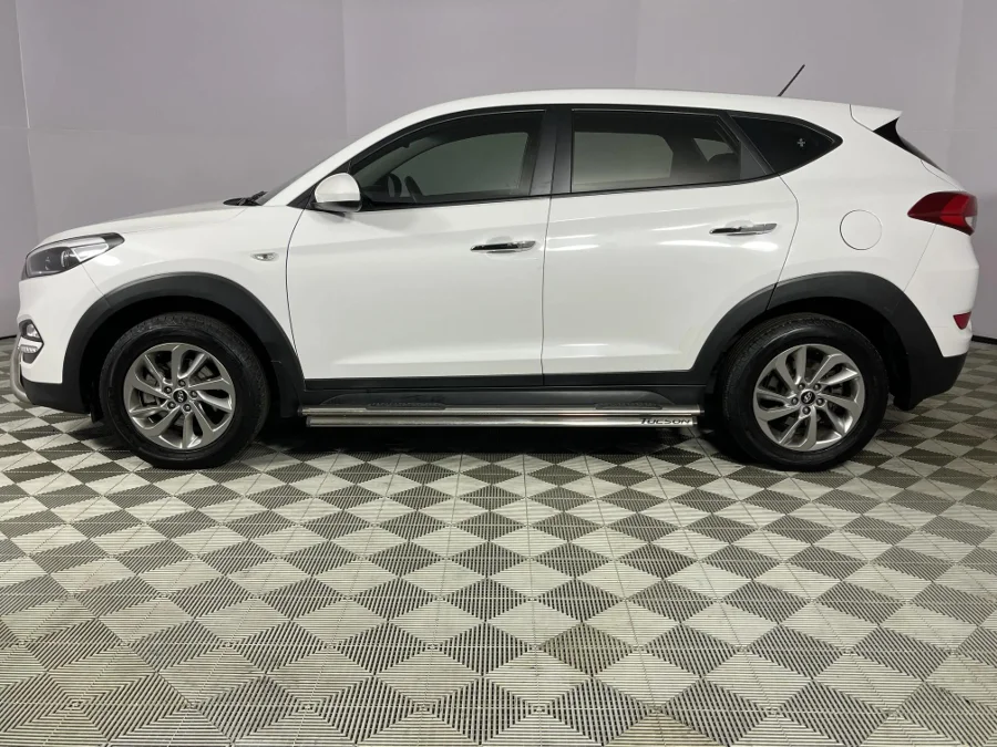 Used 2017 Hyundai Tucson 2.0 Premium auto - WeBuyCars Midstream Used 2017 Hyundai Tucson 2.0 Premium auto - WeBuyCars Midstream
