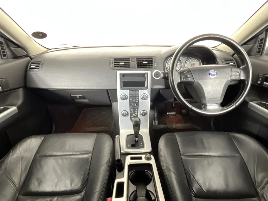 Used 2010 Volvo C30 2.0 Powershift - WeBuyCars Midstream Used 2010 Volvo C30 2.0 Powershift - WeBuyCars Midstream