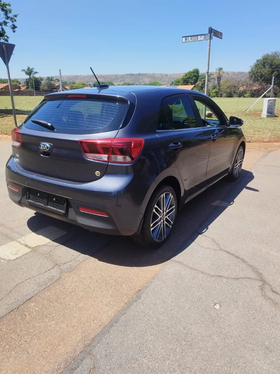 Preloaded Image 3 Preloaded Image 3