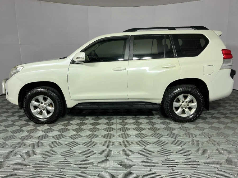 Used 2011 Toyota Land Cruiser Prado 4.0 TX - WeBuyCars Rustenburg