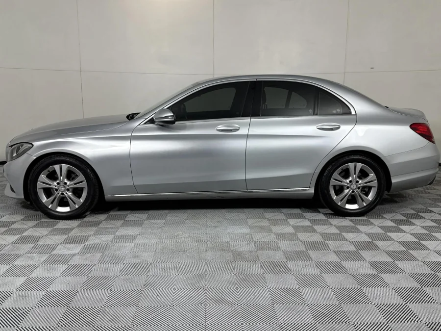 Used 2016 Mercedes-Benz C-Class C180 auto - WeBuyCars Midstream Used 2016 Mercedes-Benz C-Class C180 auto - WeBuyCars Midstream