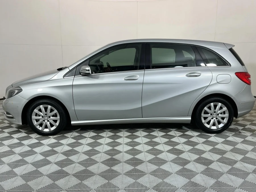 Used 2015 Mercedes-Benz B-Class B180CDI auto - WeBuyCars JHB South Used 2015 Mercedes-Benz B-Class B180CDI auto - WeBuyCars JHB South