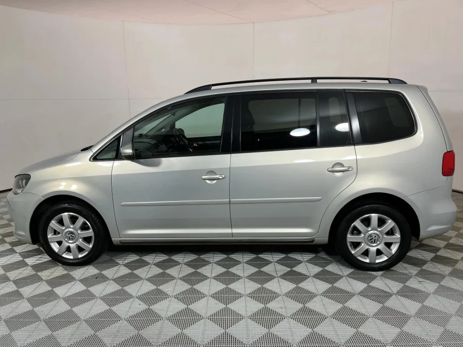 Used 2012 Volkswagen Touran 2.0TDI Comfortline - WeBuyCars JHB South Used 2012 Volkswagen Touran 2.0TDI Comfortline - WeBuyCars JHB South
