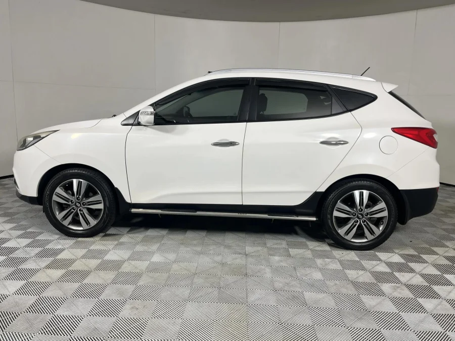 Used 2014 Hyundai ix35 2.0 Elite - WeBuyCars Riverhorse Used 2014 Hyundai ix35 2.0 Elite - WeBuyCars Riverhorse