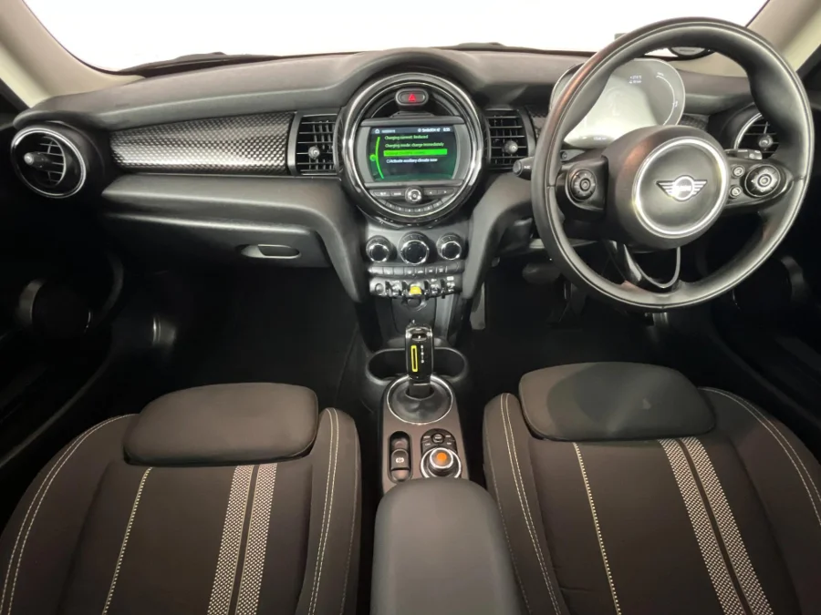 Used 2020 MINI Hatch Cooper SE Hatch 3-door Trim S - WeBuyCars Brackenfell Cape Town Used 2020 MINI Hatch Cooper SE Hatch 3-door Trim S - WeBuyCars Brackenfell Cape Town