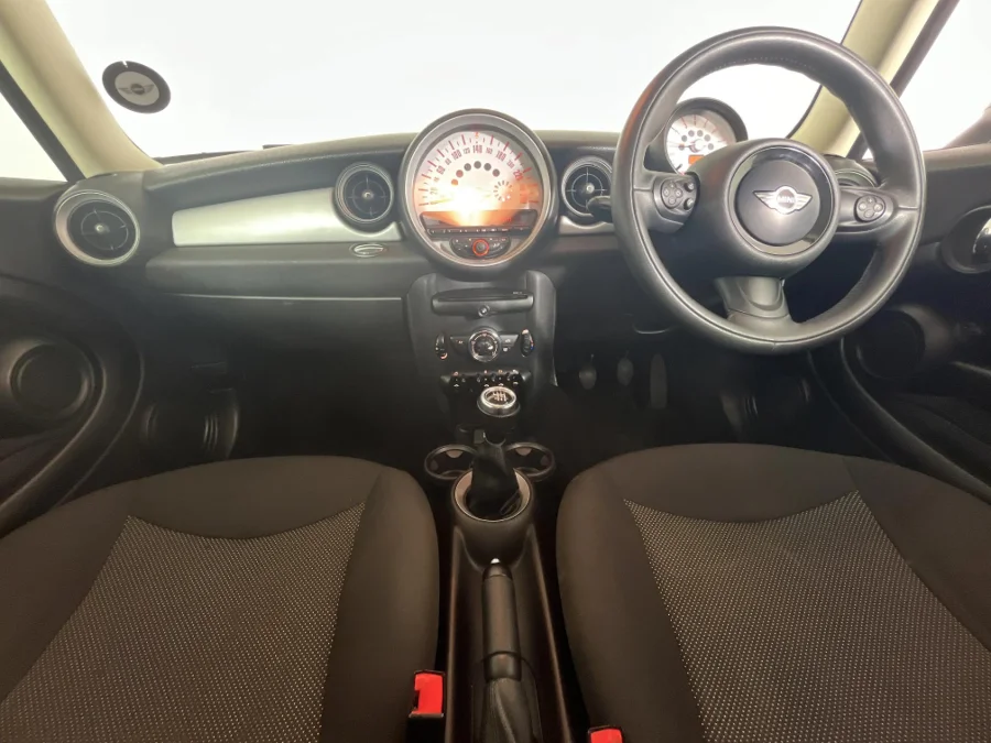 Used 2013 MINI Hatch One - WeBuyCars Riverhorse