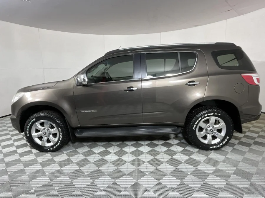 Used 2013 Chevrolet Trailblazer 2.8D 4x4 LTZ - WeBuyCars JHB South Used 2013 Chevrolet Trailblazer 2.8D 4x4 LTZ - WeBuyCars JHB South