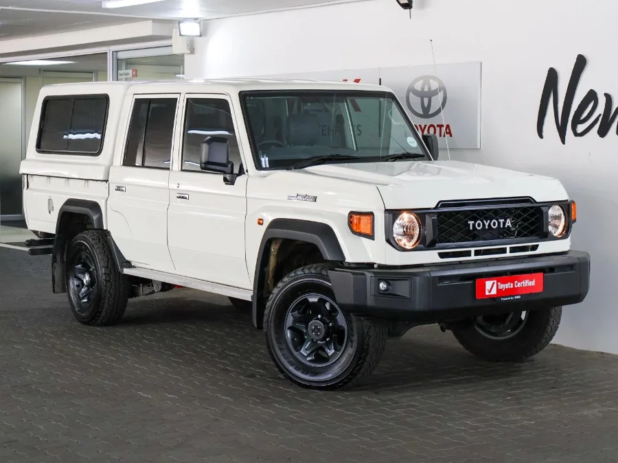 Used 2025 Toyota Land Cruiser 79 2.8GD-6 double cab - SMG Toyota Cresta