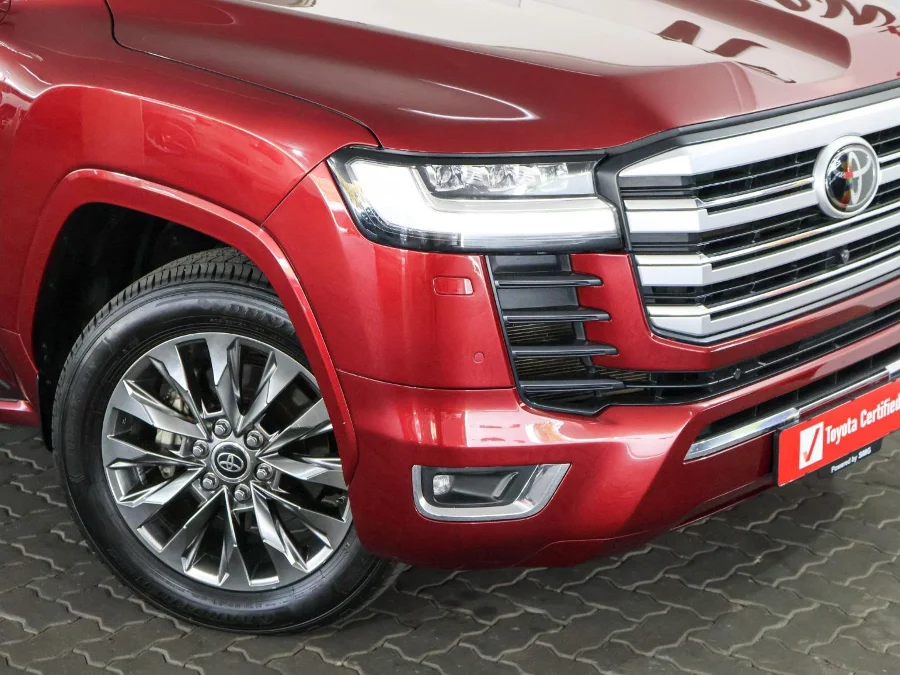 Used 2023 Toyota Land Cruiser 300 3.5T ZX - SMG Toyota Cresta