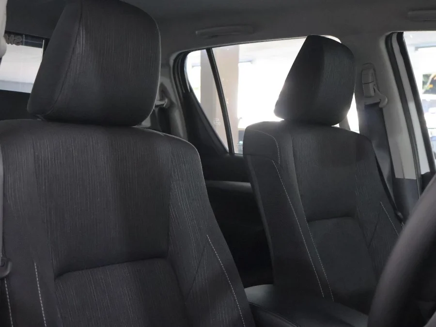 Used 2025 Toyota Hilux 2.4GD-6 double cab 4x4 Raider auto - SMG Toyota Cresta