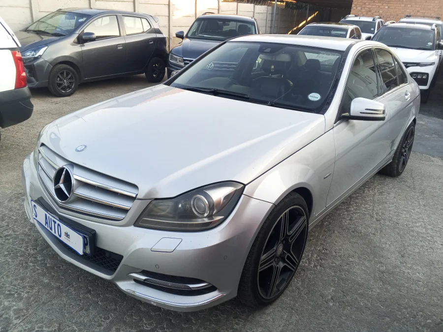 Used 2011 Mercedes-Benz C-Class C200 Classic auto - S-Auto