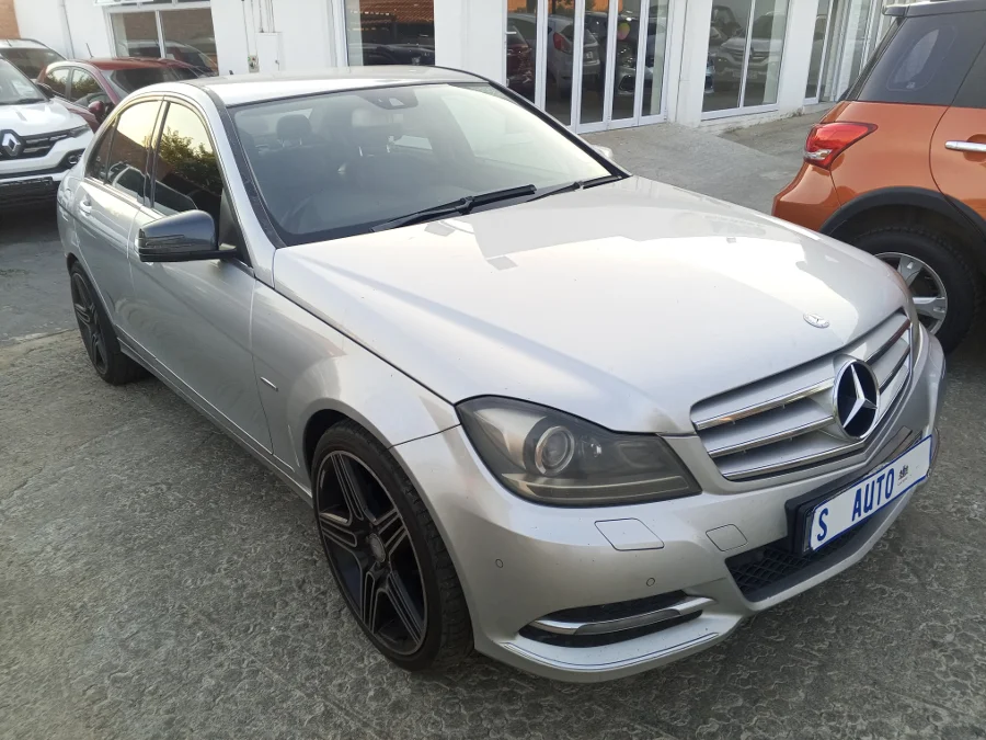Used 2011 Mercedes-Benz C-Class C200 Classic auto - S-Auto