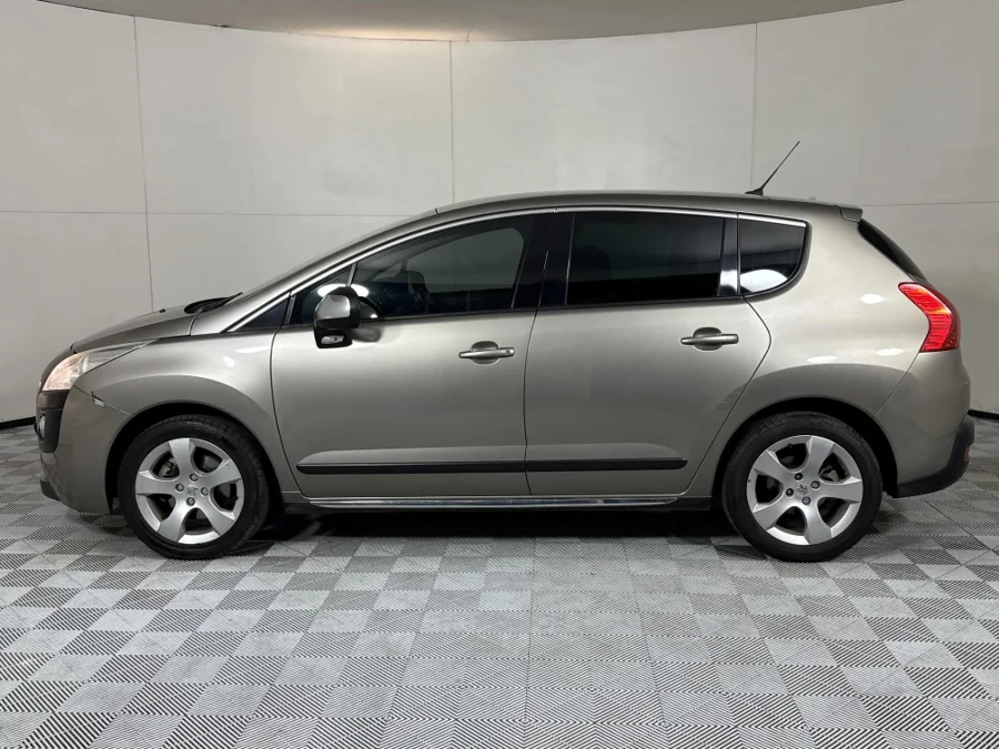 Used 2012 Peugeot 3008 1.6T Active - WeBuyCars Midstream Used 2012 Peugeot 3008 1.6T Active - WeBuyCars Midstream