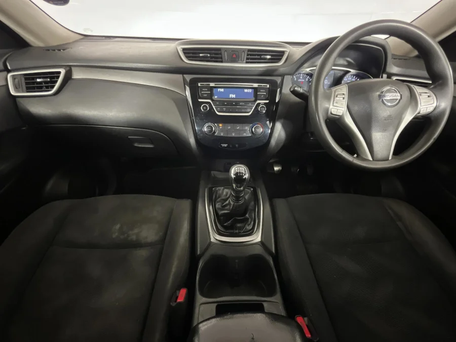 Used 2016 Nissan X-Trail 2.0 XE - WeBuyCars Riverhorse