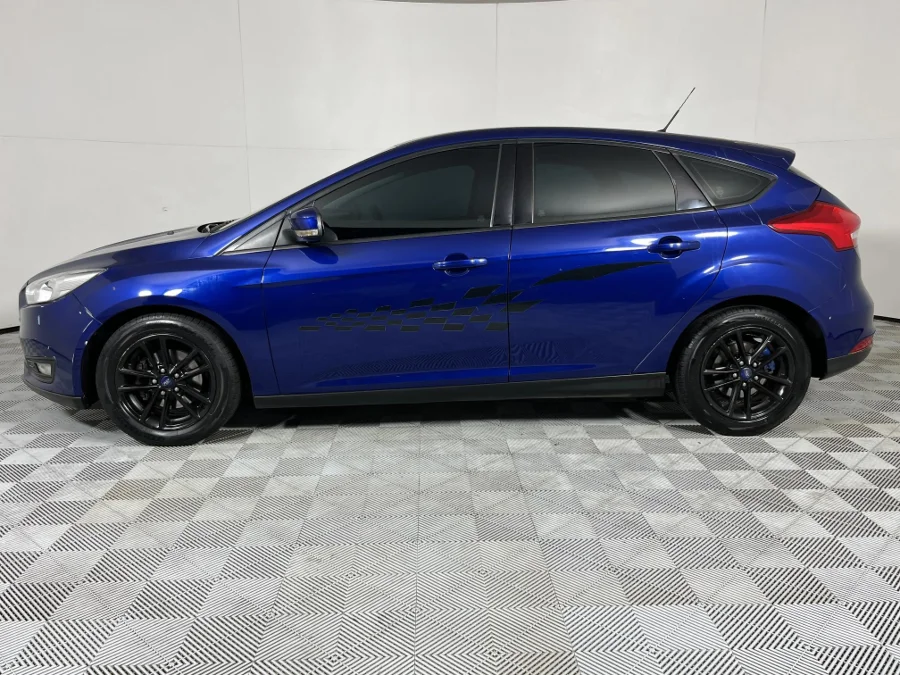 Used 2015 Ford Focus hatch 1.0T Trend - WeBuyCars Riverhorse Used 2015 Ford Focus hatch 1.0T Trend - WeBuyCars Riverhorse