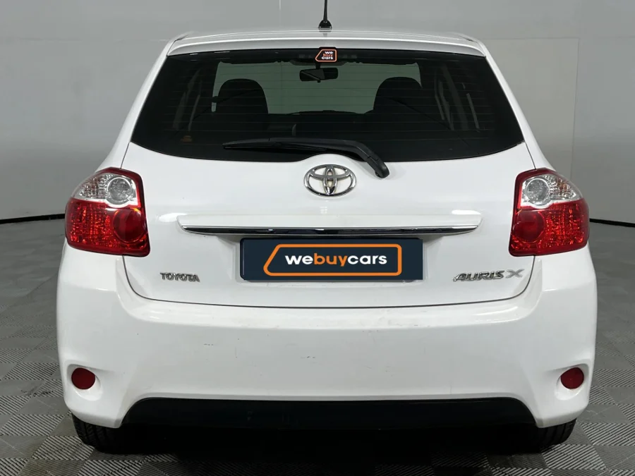 Preloaded Image 18 Preloaded Image 18