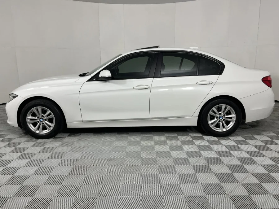 Used 2018 BMW 3 Series 320i sports-auto - WeBuyCars Gqeberha Used 2018 BMW 3 Series 320i sports-auto - WeBuyCars Gqeberha