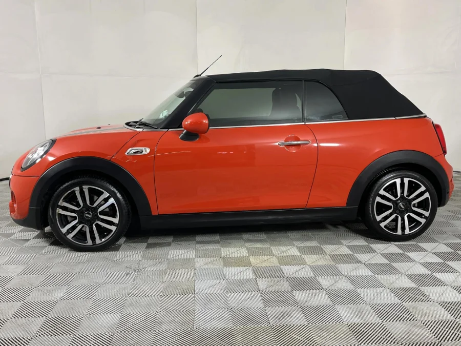 Used 2019 MINI Convertible Cooper S Convertible Seaside Edition - WeBuyCars The Dome