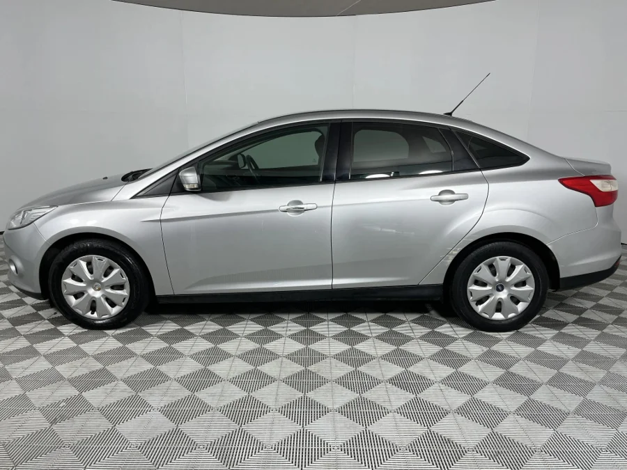 Used 2014 Ford Focus sedan 1.6 Ambiente auto - WeBuyCars Richmond Used 2014 Ford Focus sedan 1.6 Ambiente auto - WeBuyCars Richmond