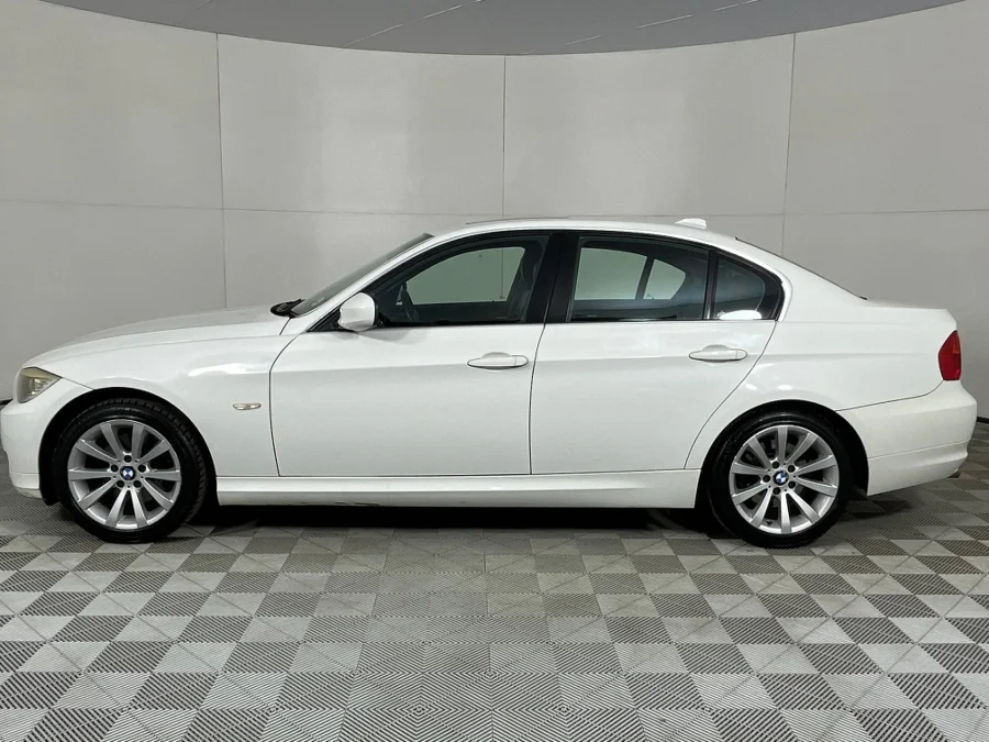 Used 2009 BMW 3 Series 323i auto - WeBuyCars Polokwane