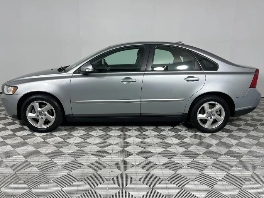 Used 2011 Volvo S40 2.0 - WeBuyCars Richmond Used 2011 Volvo S40 2.0 - WeBuyCars Richmond