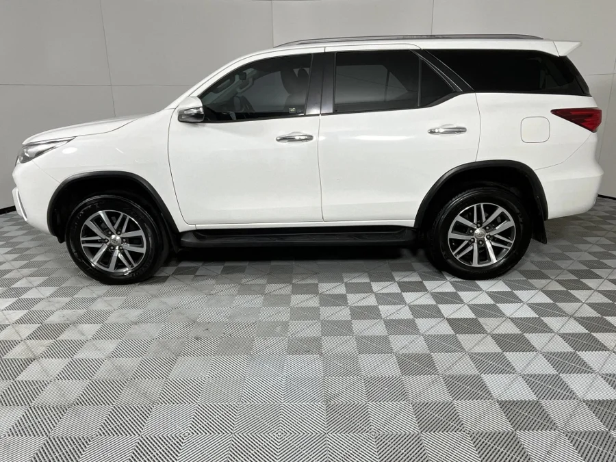 Used 2017 Toyota Fortuner 2.8GD-6 4x4 auto - WeBuycars East London