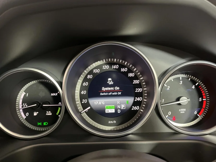 Preloaded Image 3 Preloaded Image 3