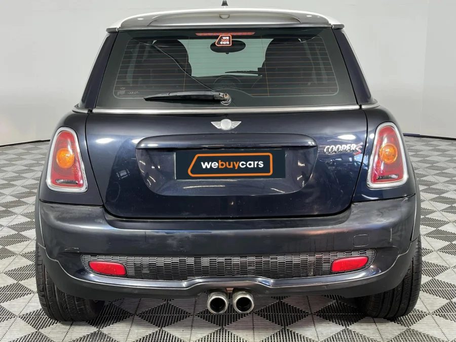 Preloaded Image 16 Preloaded Image 16