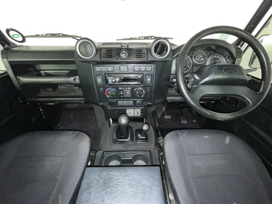 Used 2014 Land Rover Defender 110 TD station wagon S - WeBuyCars Durban Used 2014 Land Rover Defender 110 TD station wagon S - WeBuyCars Durban