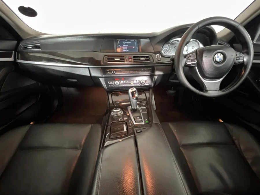 Used 2012 BMW 5 Series 520i - WeBuyCars Silverlakes