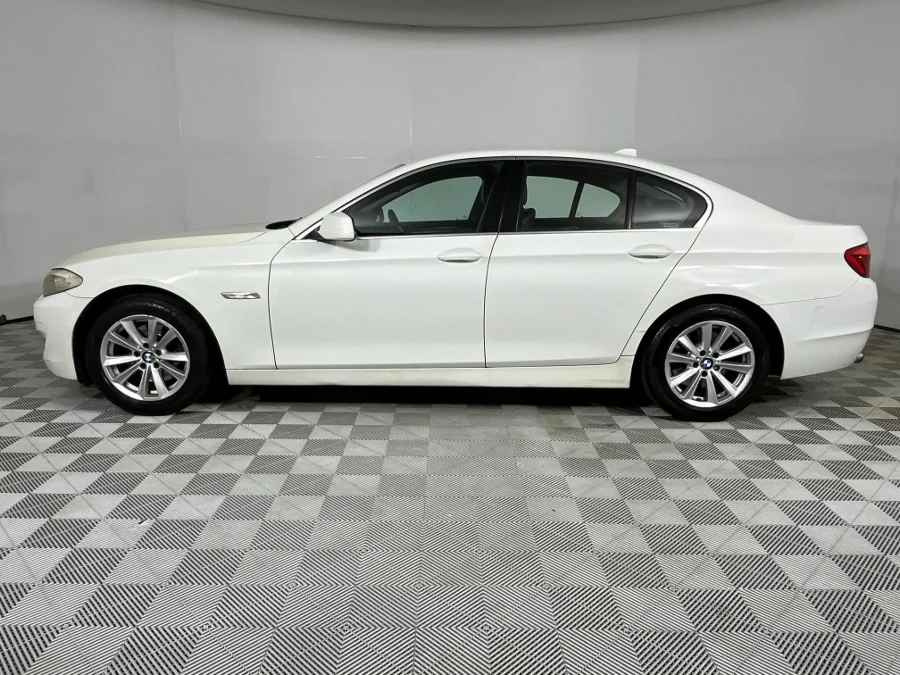 Used 2012 BMW 5 Series 520i - WeBuyCars Silverlakes