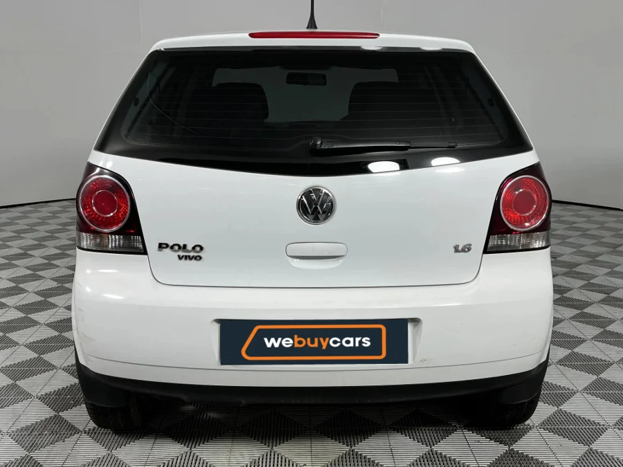 Preloaded Image 18 Preloaded Image 18