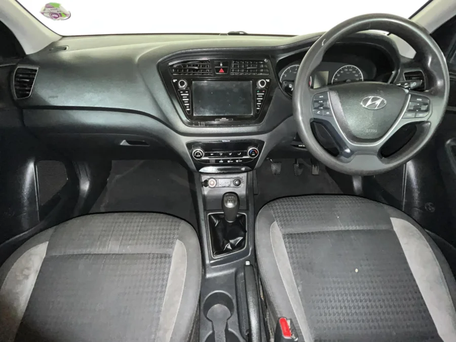 Used 2018 Hyundai i20 1.2 Fluid - WeBuyCars Epping Used 2018 Hyundai i20 1.2 Fluid - WeBuyCars Epping