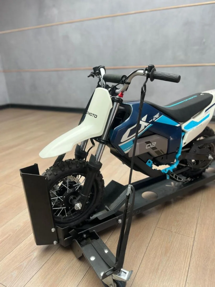 New 2025 CFMOTO CX-2E - UB Leisure New 2025 CFMOTO CX-2E - UB Leisure