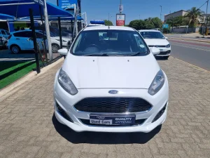 Used 2017 Ford Fiesta 5-door 1.6 Titanium