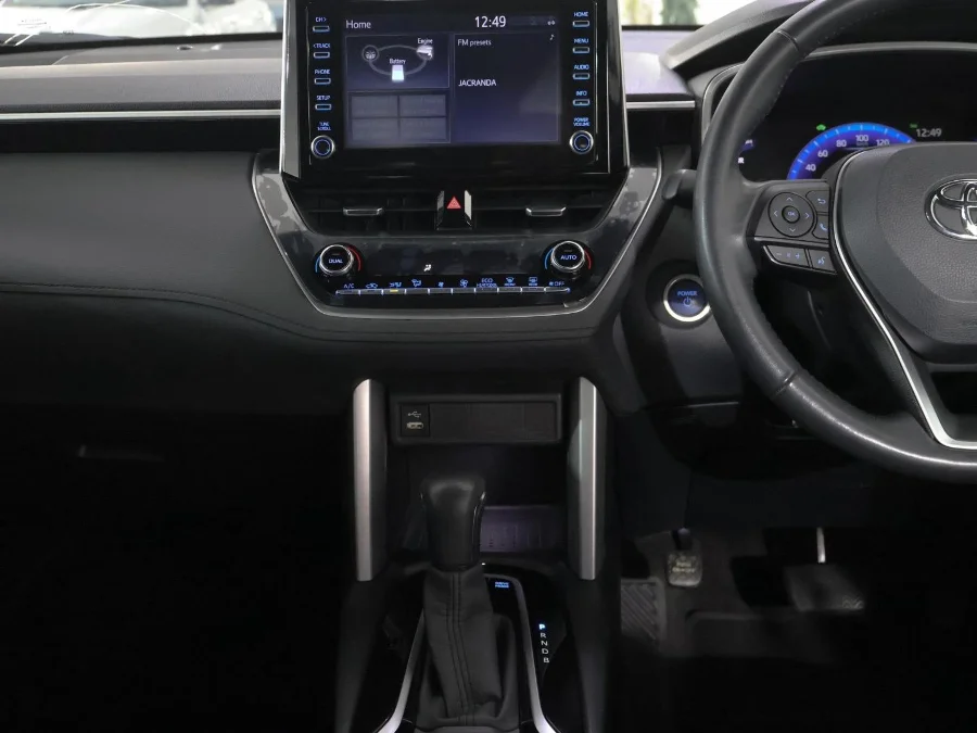 Used 2025 Toyota Corolla Cross 1.8 Hybrid XR - SMG Toyota Cresta