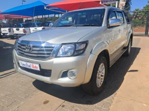 Used 2014 Toyota Hilux 2.7 double cab Raider