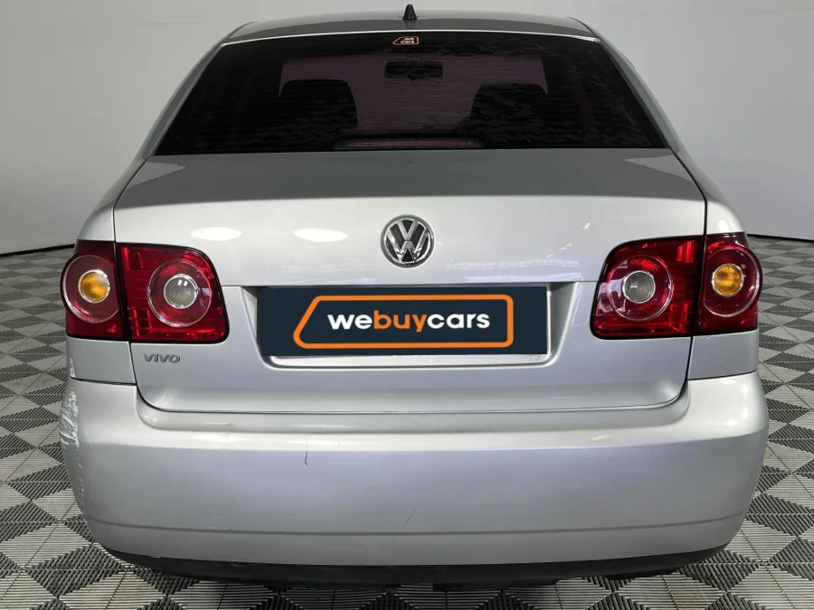 Preloaded Image 18 Preloaded Image 18