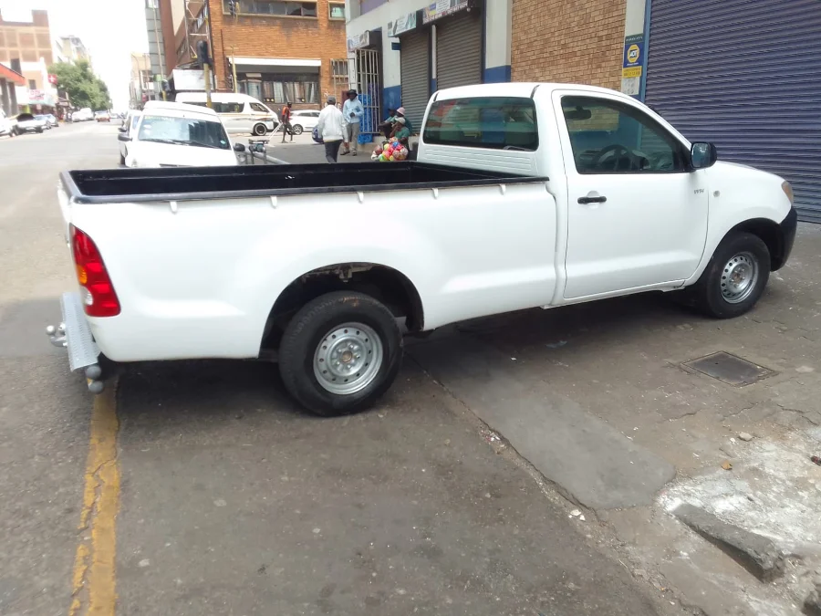Used 2007 Toyota Hilux 2.0 single cab S (aircon) - Andy Auto