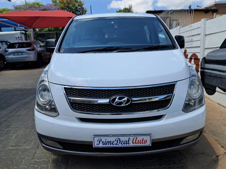 Used 2015 Hyundai H-1 2.4 bus Executive - Prime Deal Auto Used 2015 Hyundai H-1 2.4 bus Executive - Prime Deal Auto