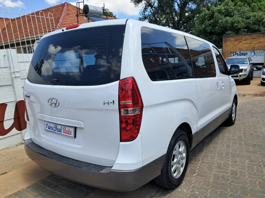 Used 2015 Hyundai H-1 2.4 bus Executive - Prime Deal Auto Used 2015 Hyundai H-1 2.4 bus Executive - Prime Deal Auto