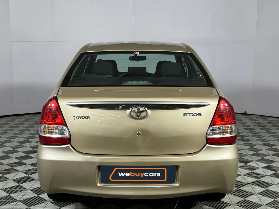 Preloaded Image 18 Preloaded Image 18